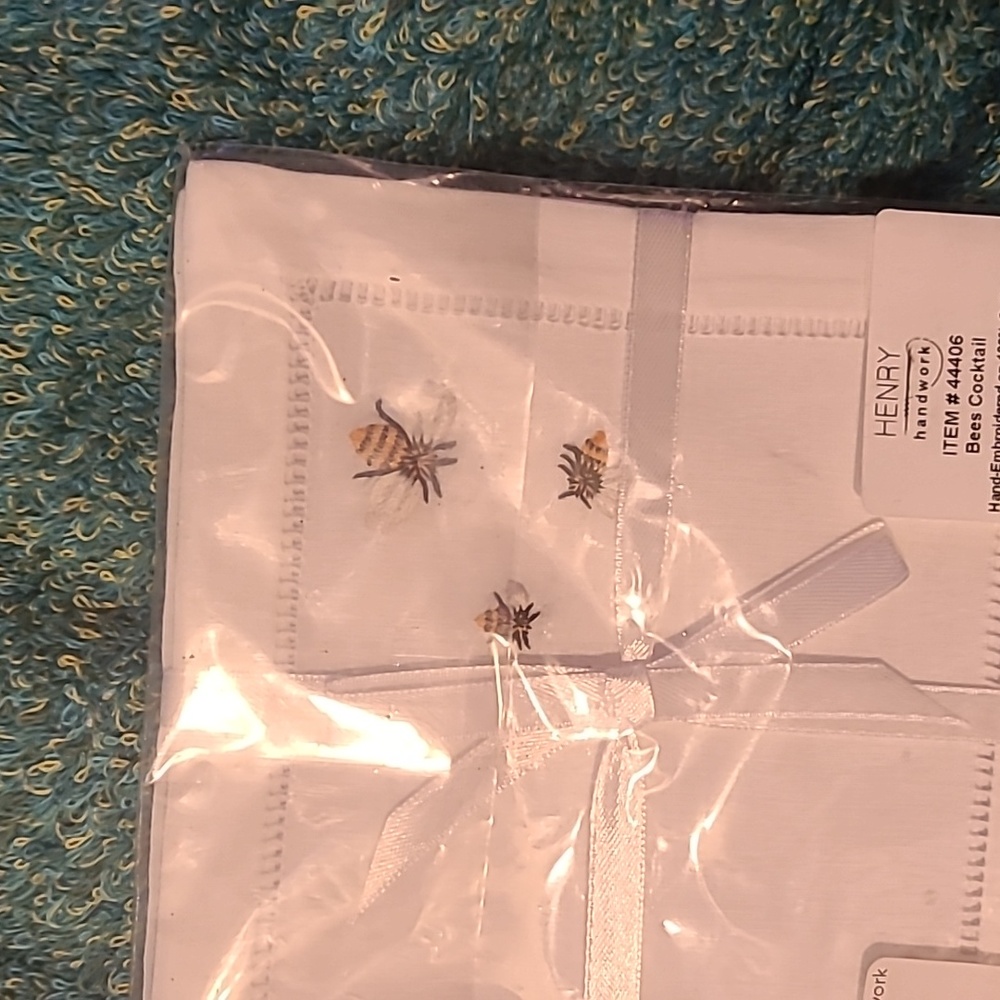 Henry's handiwork bees cocktail Napkins